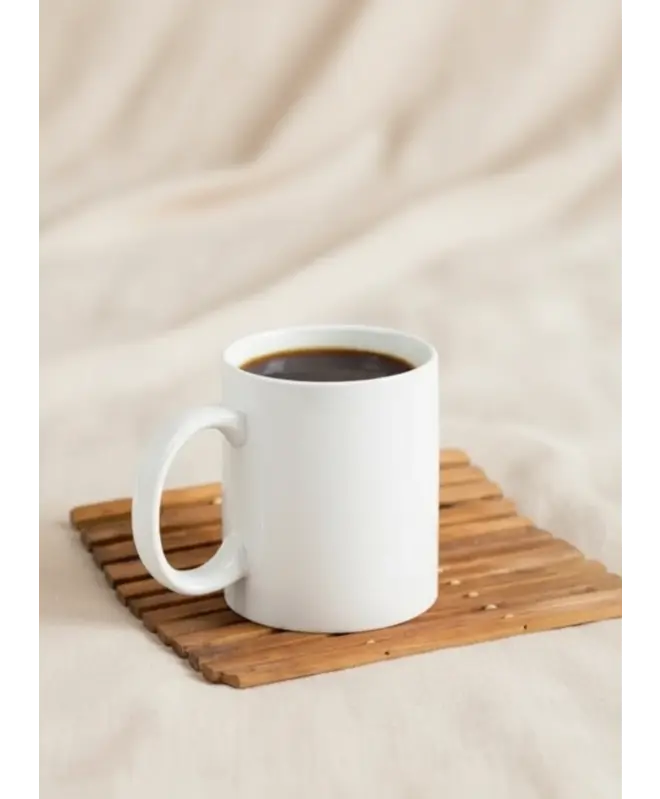 Белая глянцевая кружка